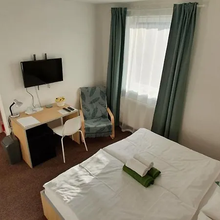 Amfik Bukovina 3* Popovice (Zlin)